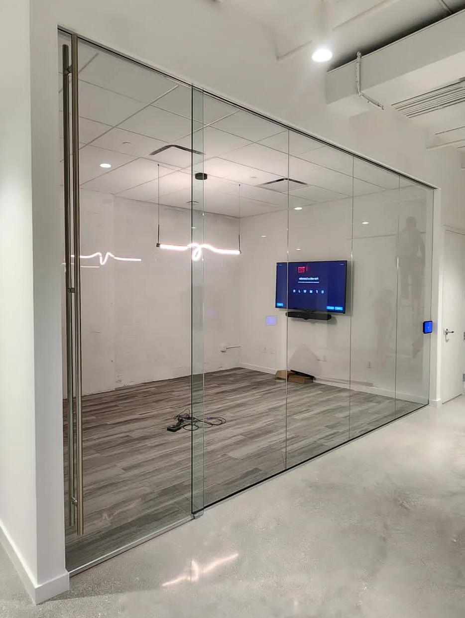 Modern office glass partitions
